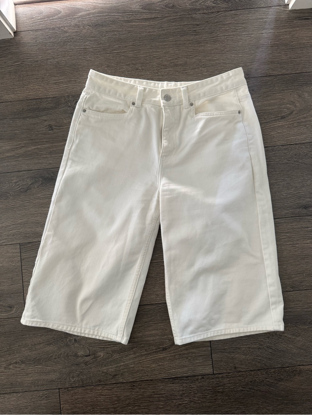 Zara Mid-Rise Denim Shorts